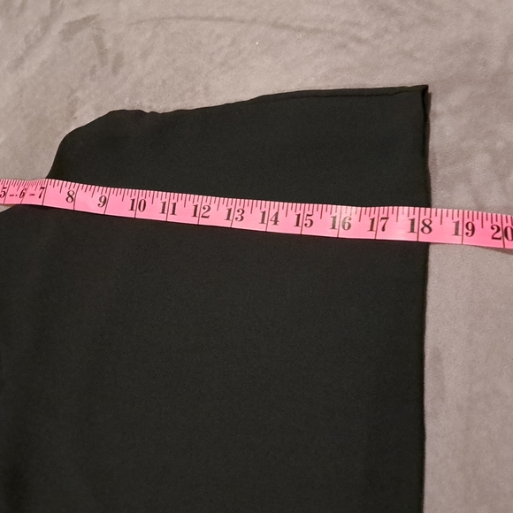 27. Cropped  True Love chiffon tank - Picture 6 of 6